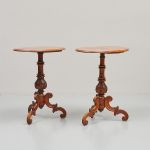 1065 6417 PEDESTAL TABLE